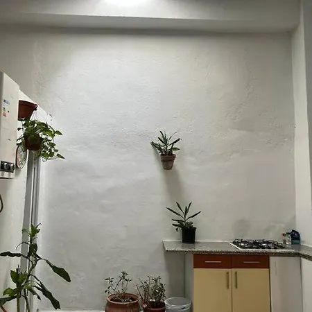 Appartamento Bajo En Casa Unifamiliar Terraza *